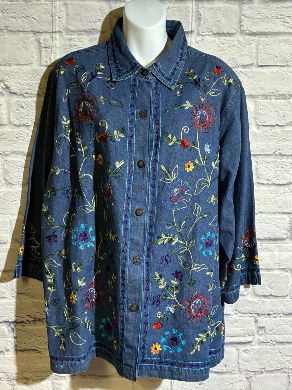 Dressbarn Womens 22/24 Embroidered Denim Shirt Jacket Floral Art to Wear Blue